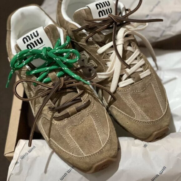Authentic New Balance X Miu Miu 530 Sneakers - Picture 3 of 7